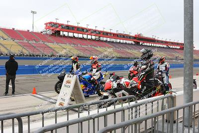 media/Oct-15-2022-Fastrack Riders (Sat) [[9a18b22502]]/Level2/Grid Shots/